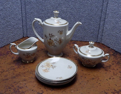 Vintage Arabia Finland Myrna Tea Set Teapot Sugar Creamer 6 Dishes C2
