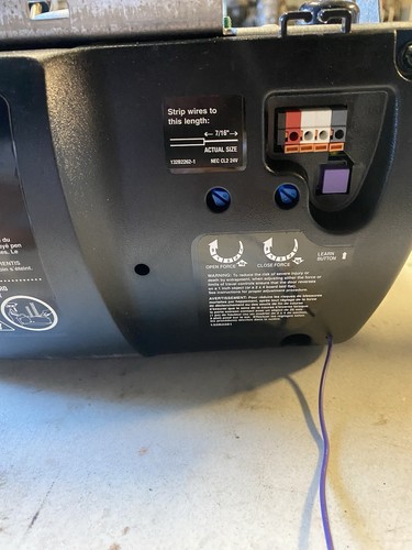 Sears Craftsman 1/2 Hp Chain Drive Garage Door Opener Model 139.53930DM - Picture 4 of 7