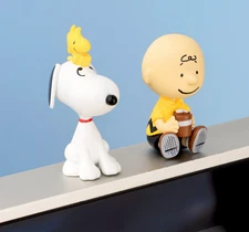 Royche Peanuts Snoopy & Charlie Brown Monitor Figure Set Free Shipping