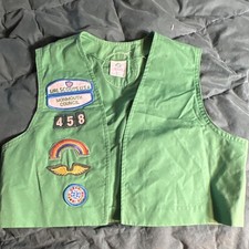Girl Scouts & Girl Guides 1992 Green Uniform Vest w/ Patches
