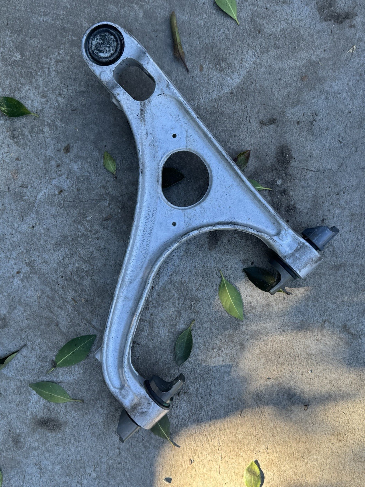 Oem 17-21 Mclaren 720s Suspension Left Front Lower Control Arm 14B0713CP