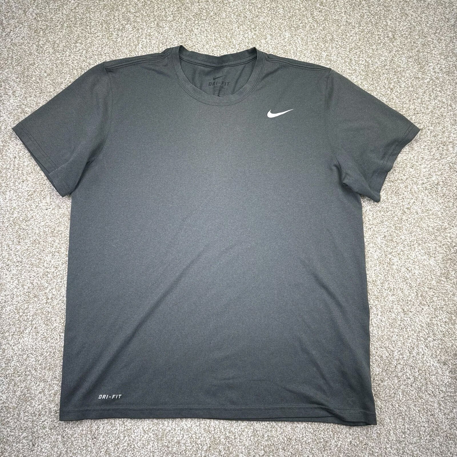 Nike Dri Fit Training T Shirt Mens Large Gray Swoosh Short Sleeve 718833-060 *