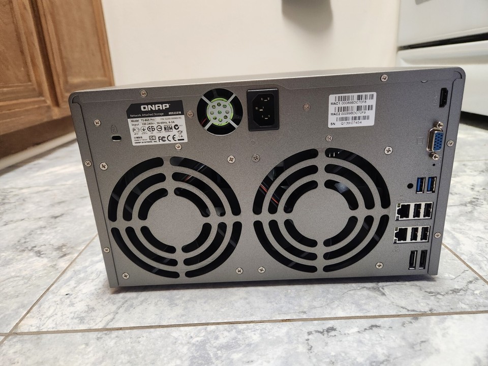 QNAP TS-869 Pro 8-Bay NAS Storage Array w/ 8 Hard Drives | eBay