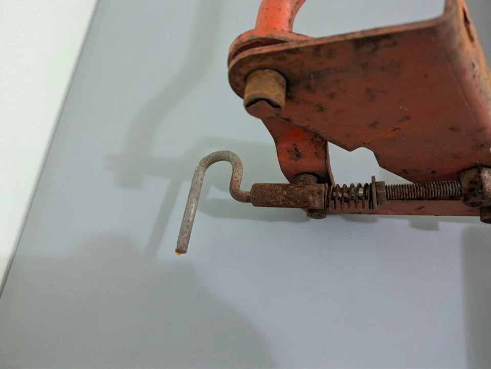 Rodillo de cubierta de cortacésped vintage Simplicity / Allis Chalmers y ajuste de altura Foto 4 de 4