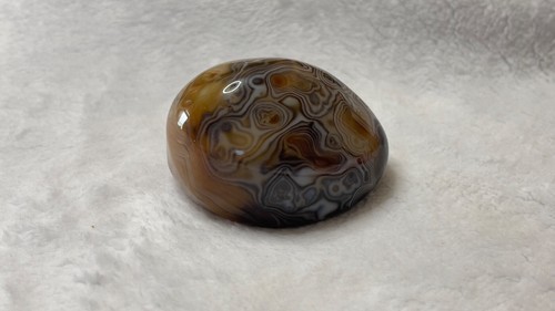 Sardonyx Banded River Madagascar Agate, 156g/5.5 oz, #253 - Picture 9 of 10