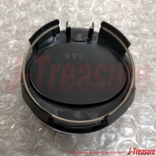 LEXUS CT200h 12-17 Genuine Wheel Center Cap Ornament Black LEXUS CT200h 12-17 Genuine Wheel Center Cap Ornament Black