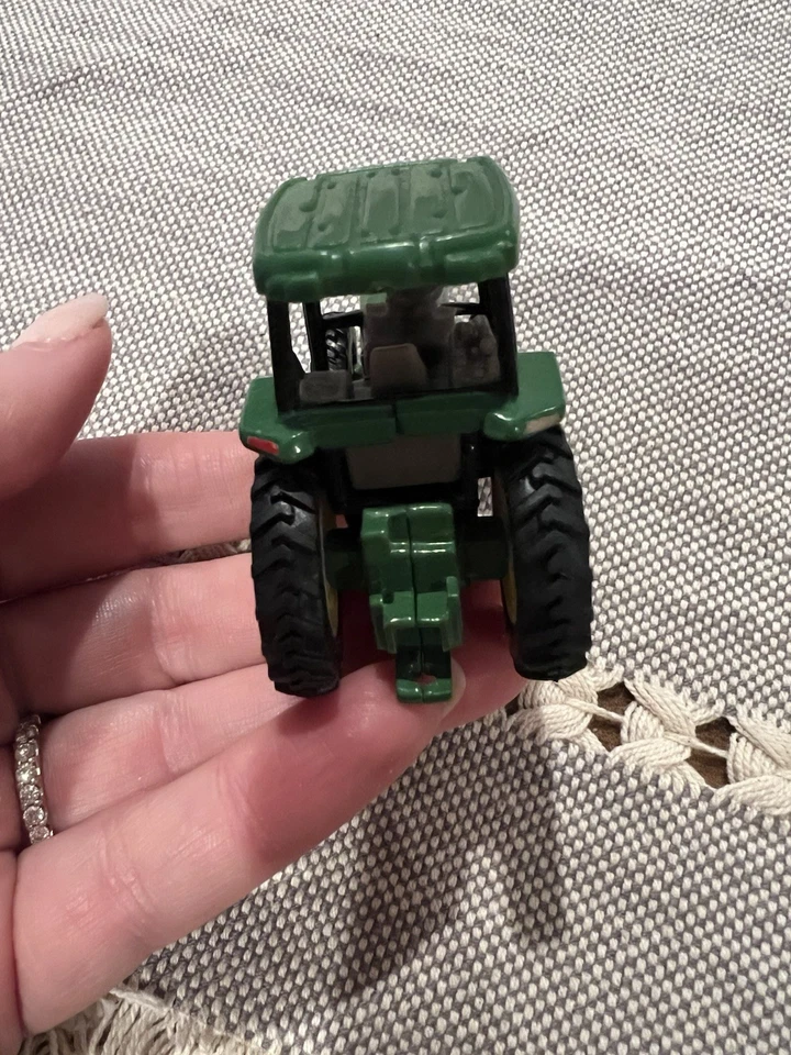 Ertl John Deere Die Cast John Deer Bull Dozer, John Deere 4 WD Tractor, EUC, Toy - Image 4 of 4