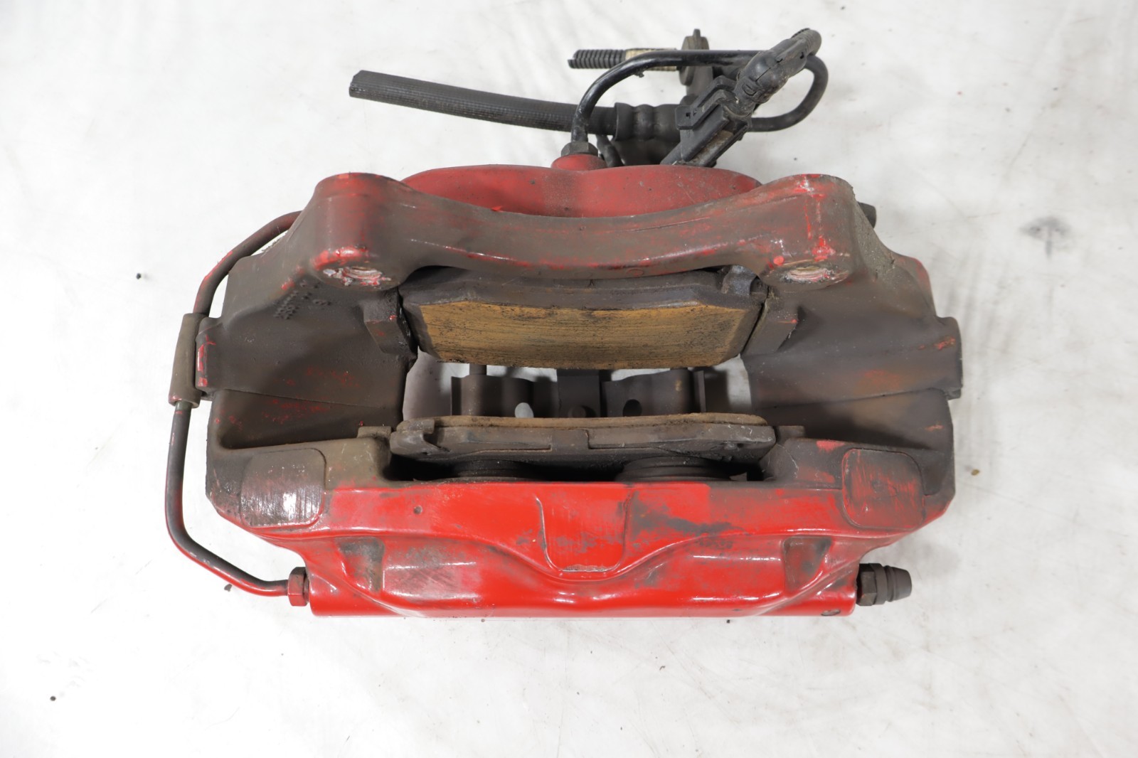 Maserati Ghibli 2014-2024 Rear Right Brembo brake caliper with pads Red