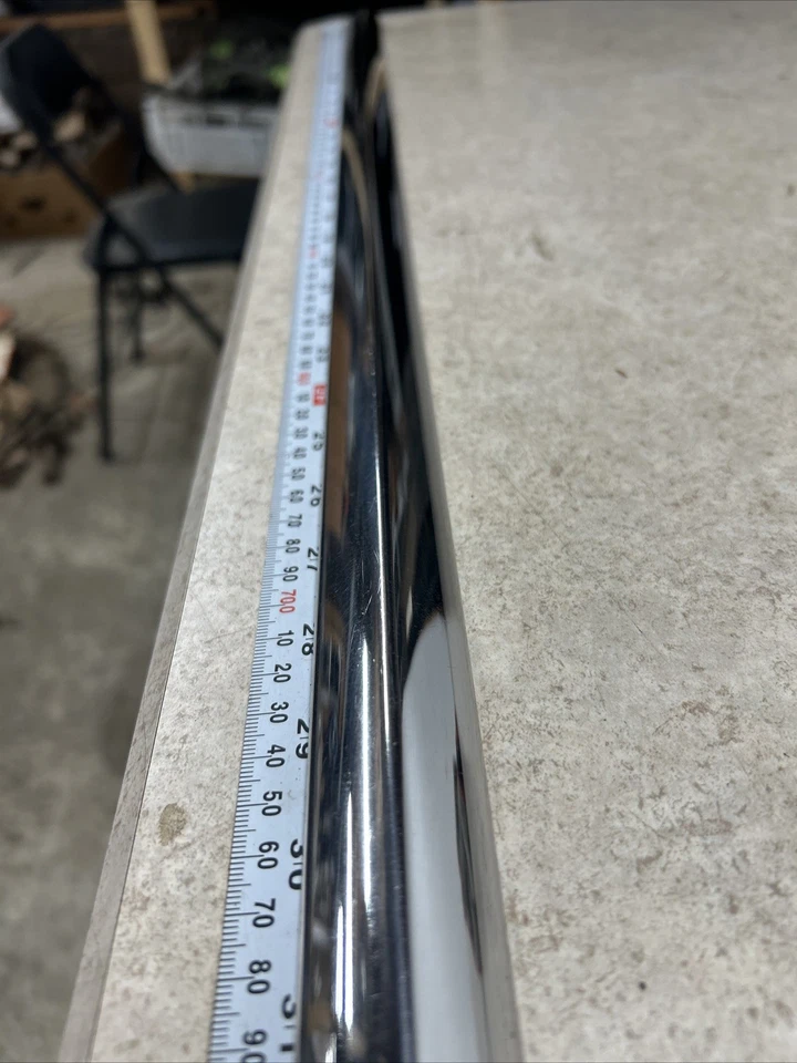 Dodge Royal 1956 4 puertas moldura de puerta trasera derecha (pasajero) Foto 3 de 4