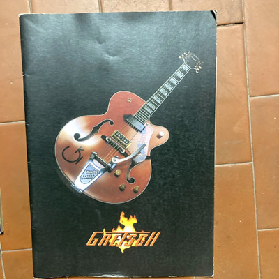 GRETSCH Offizieller Katalog 2001   Pre-Fender   28 Seiten - sehr guter Zustand+