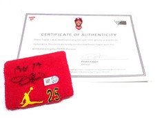 Signed 2019 Dexter Fowler Cardinals Game-Used RED Nike Wristband #25 VS478735