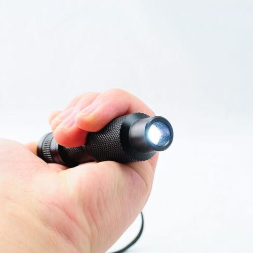 Portable Handheld Endoscope Cold Light Source 5W For Medical Procedure Light - Picture 4 of 12