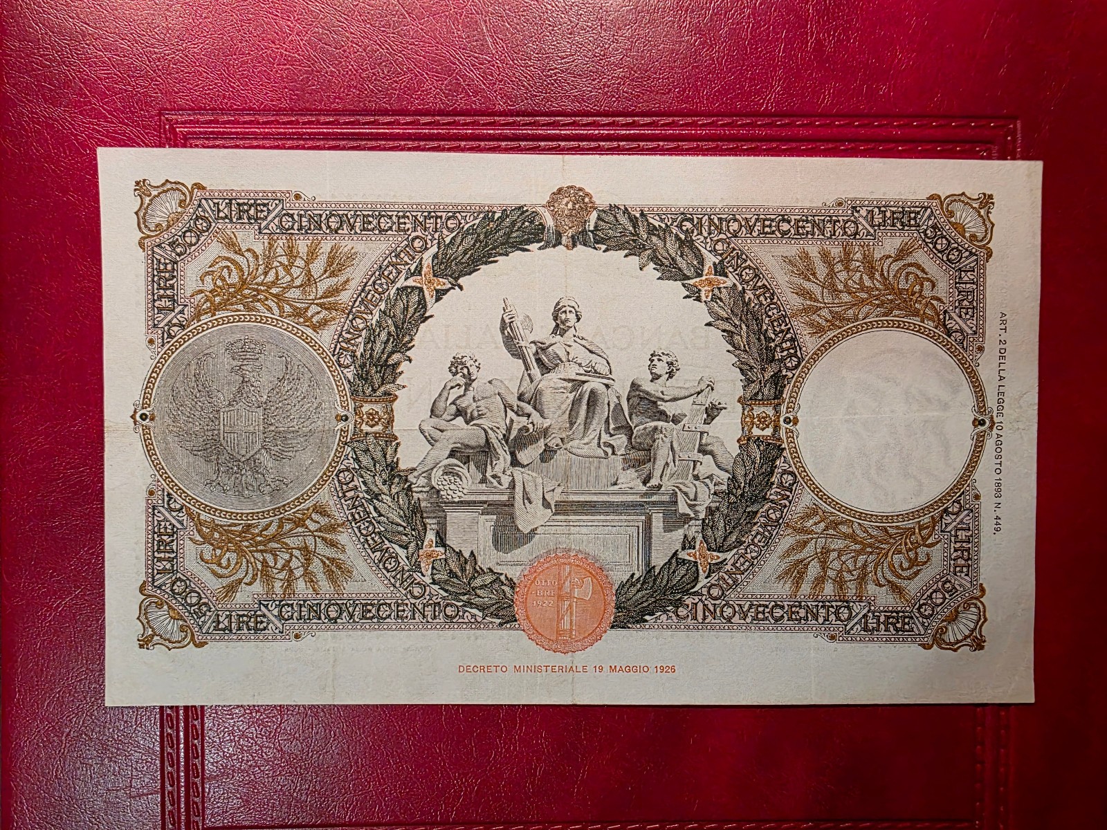 Foto 2 di 2