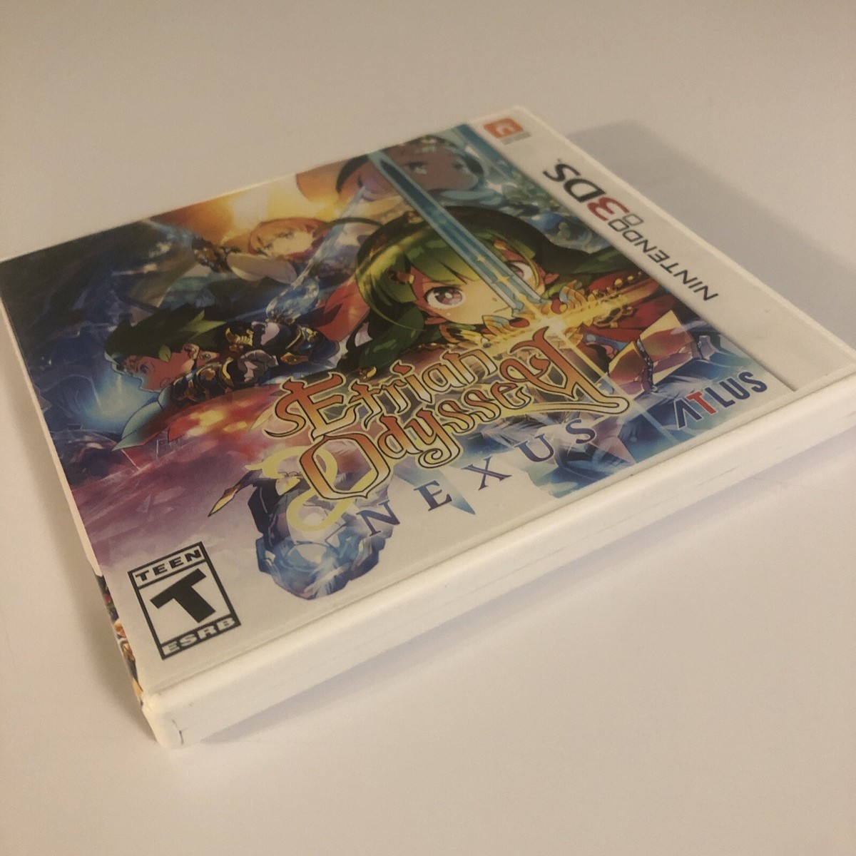 Etrian Odyssey Nexus (Nintendo 3DS) Complete CIB - Tested Working