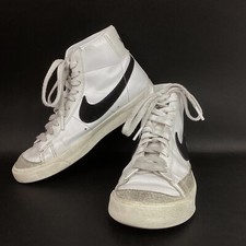 Nike Blazer Mid 77-Men 7-White High Tops Basketball- BQ6806-100 -No Discoloring 