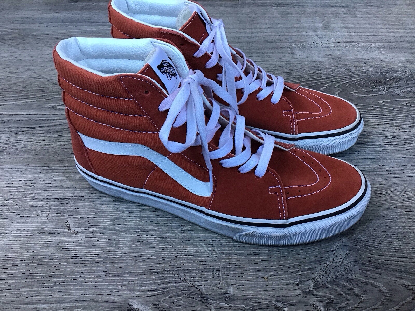 Picture 1 of 12