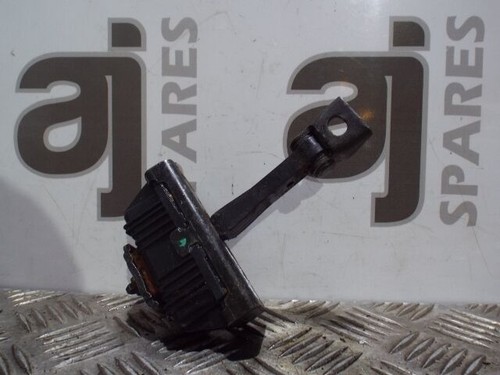 BMW Z4 2003 PASSENGER SIDE FRONT DOOR CHECK STRAP