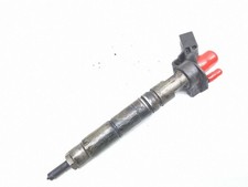 Injecteur Mercedes 207