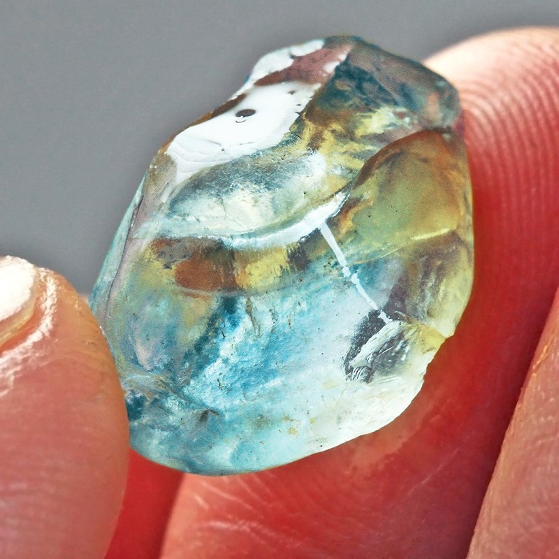 15.5Ct VVS Blue Topaz Specimen Facet Rough UYLHS58