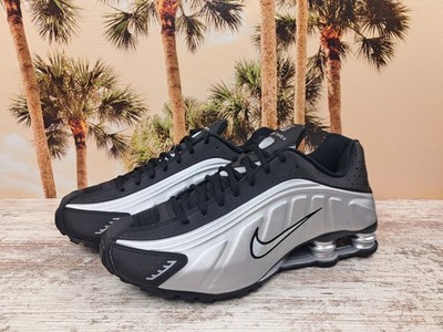 Nike Shox R4 Silver Black Retro Style Sneakers HQ1988 007 Men's