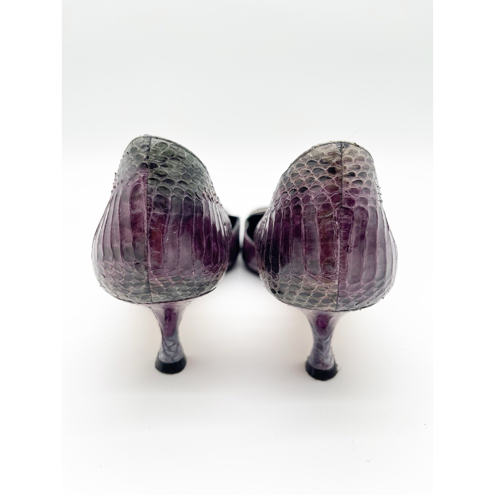 Manolo Blahnik Vintage Purple Gray Python Snakeskin Buckle Kitten Heels IT 41 image 7