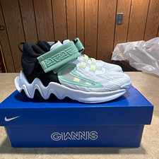 Nike Giannis Immortality 2 PS Unisex Kids Basketball Sneakers 11C White/Green