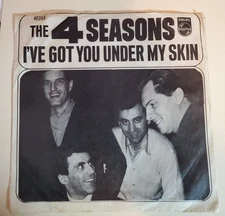 4 Seasons I'VE GOT YOU UNDER MY SKIN (ROCK 45/PS) #40393 PLAYS VG++