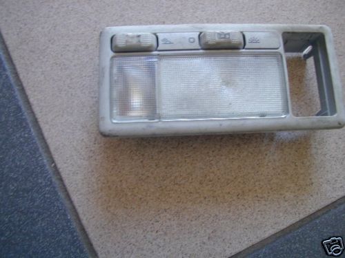 VW Golf 3 Vento Passat Innenraumleuchte 1H0947111