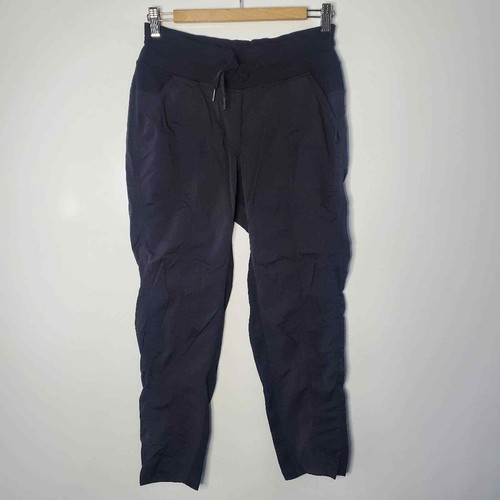 Lululemon Black lightweight Nylon blend 