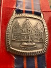 Vintage 1972 German Volksmarch Medal With Ribbon Frankfurt Romer Sealed — photo 5