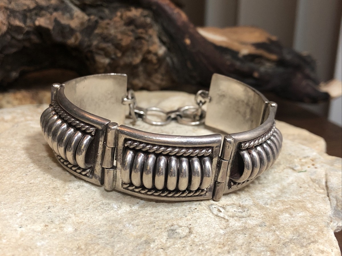 Vtg Navajo TC 925 Sterling Ribbed 5 Panel Bracelet Adjustabl up to
