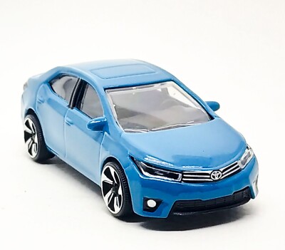 COROLLA ミニカー 青 Majorette Toyota Corolla Altis Dark Blue - Wheels 5LTS 1:61 (3