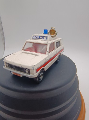 macchinina Corgi Toys Land Rover Range Rover Vigilant 2 modellino automobile - Foto 10 di 11