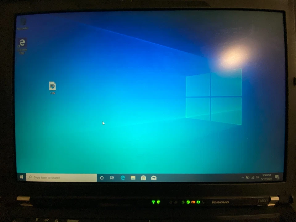 ThinkPad R400 Core 2DUO P8400 2,26 GHz - SIN HDD/Caddy/Alimentación/Batería - LEER Foto 3 de 4