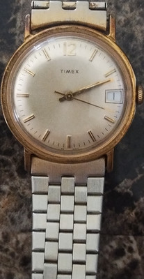 Vintage Timex Date Watch Gold Tone Manual Wind Mens Dress Watch 