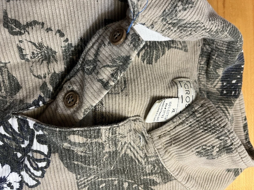 Men’s Floral Corduroy Button-Up Shirt - Size XL - Image 2 of 4