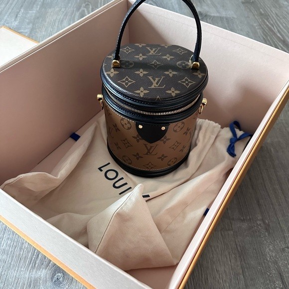 Louis Vuitton Reverse Monogram reverse Monogram c… - image 2