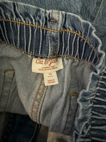 Cat & Jack Medium Wash Relaxed Paperbag High Rise Stretch Denim Jeans Size 12 - Picture 4 of 4