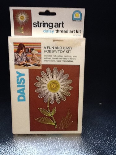Vintage 1978 Open Door Daisy String Art Kit TC1705 Daisy Retro Fun Decor 5"X7"