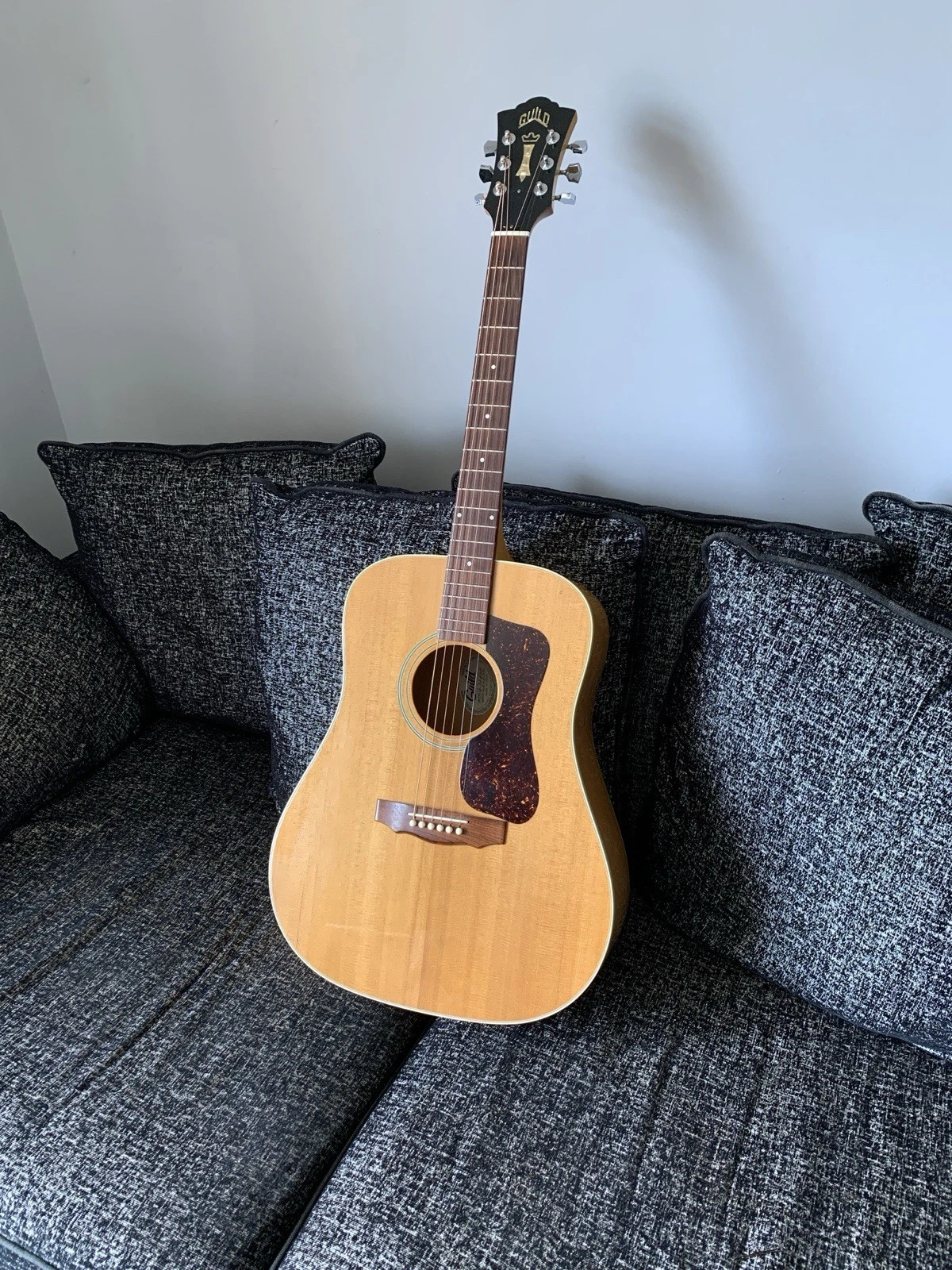 Picture 2 of 19