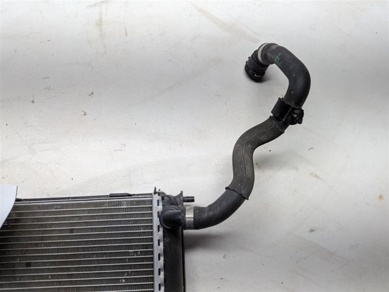 2020 BMW X6 G06 3.0L Auxilary Remote Cooling Radiator 17117560816 