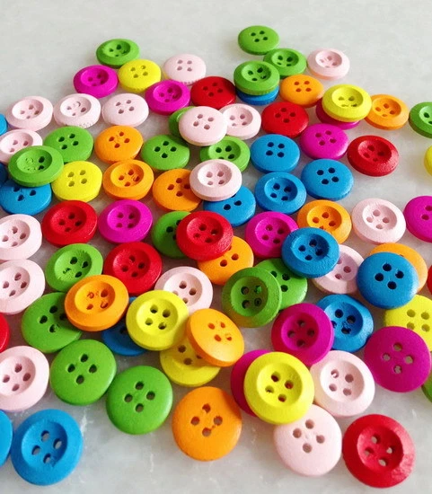 100Pcs Mixed Round shape Pattern 4 Holes Wooden Buttons Sewing Craft DIY Znk202 - Image 2 of 4