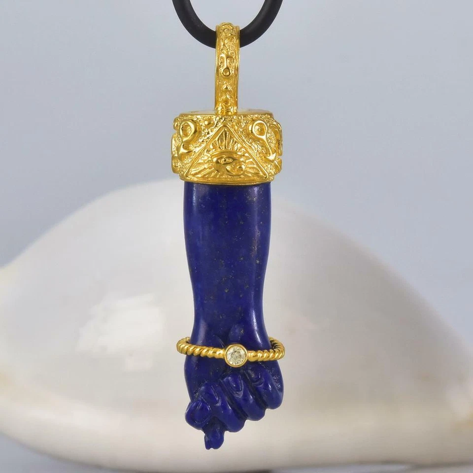 Pingente de ouro Vermeil esterlina Mano Fico Figa esculpido lápis-lazúli diamante 11,12 g - Imagem 2 de 4