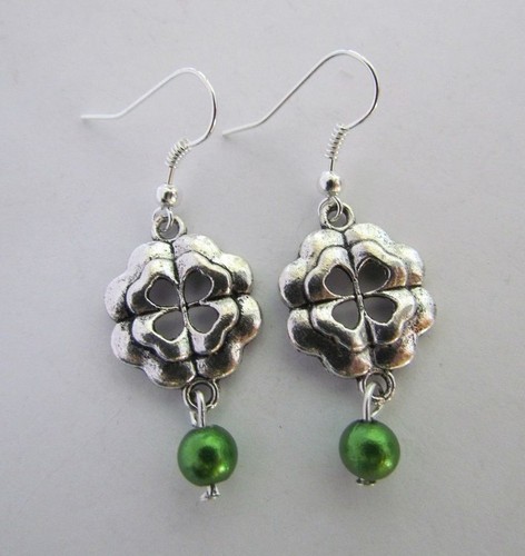 4 leaf clover shamrock charm dangle earrings 1pr Graduation day St. Patrick day - Picture 4 of 10