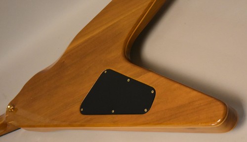 1980 Gibson V2 Flying V Natural w/HSC - Picture 12 of 24
