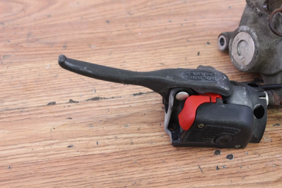 2007 POLARIS TRAIL TOURING 550 Brake Master Cylinder w/ Hose and Caliper - Image 3 of 4