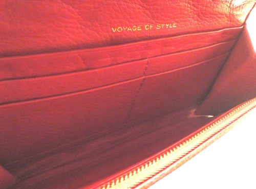 NUEVO Monedero Rojo VIAJE DE ESTILO Acolchado Cuero GENUINO RAYA PULSERA/CARTERA - Imagen 4 de 7