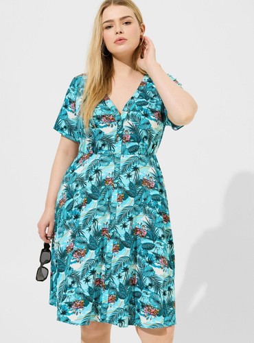 Vestido Camisa Torrid Disney Encanto Nuevo Con Etiquetas Nuevo 2X - Imagen 7 de 11