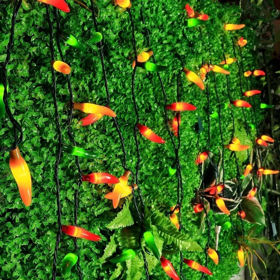 35 LED Red Green & Yellow Chili Pepper Lights 18 Ft Green Wire House Decorative - Image 3 of 4