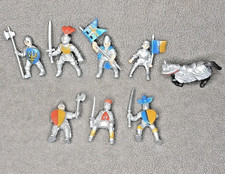 Safari Ltd. Medieval Figures Knights Armored Horse Lot Of X8 Battle Staging VGC